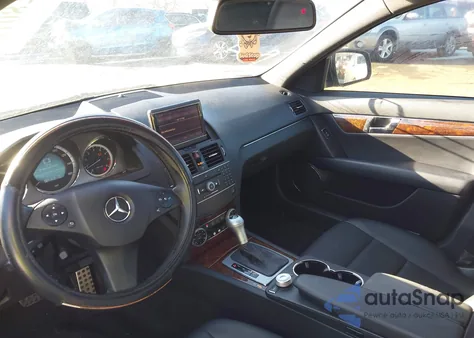 2009 Mercedes-Benz C 300 Luxury/Sport from USA, damaged, VIN WDDGF54X99R072914